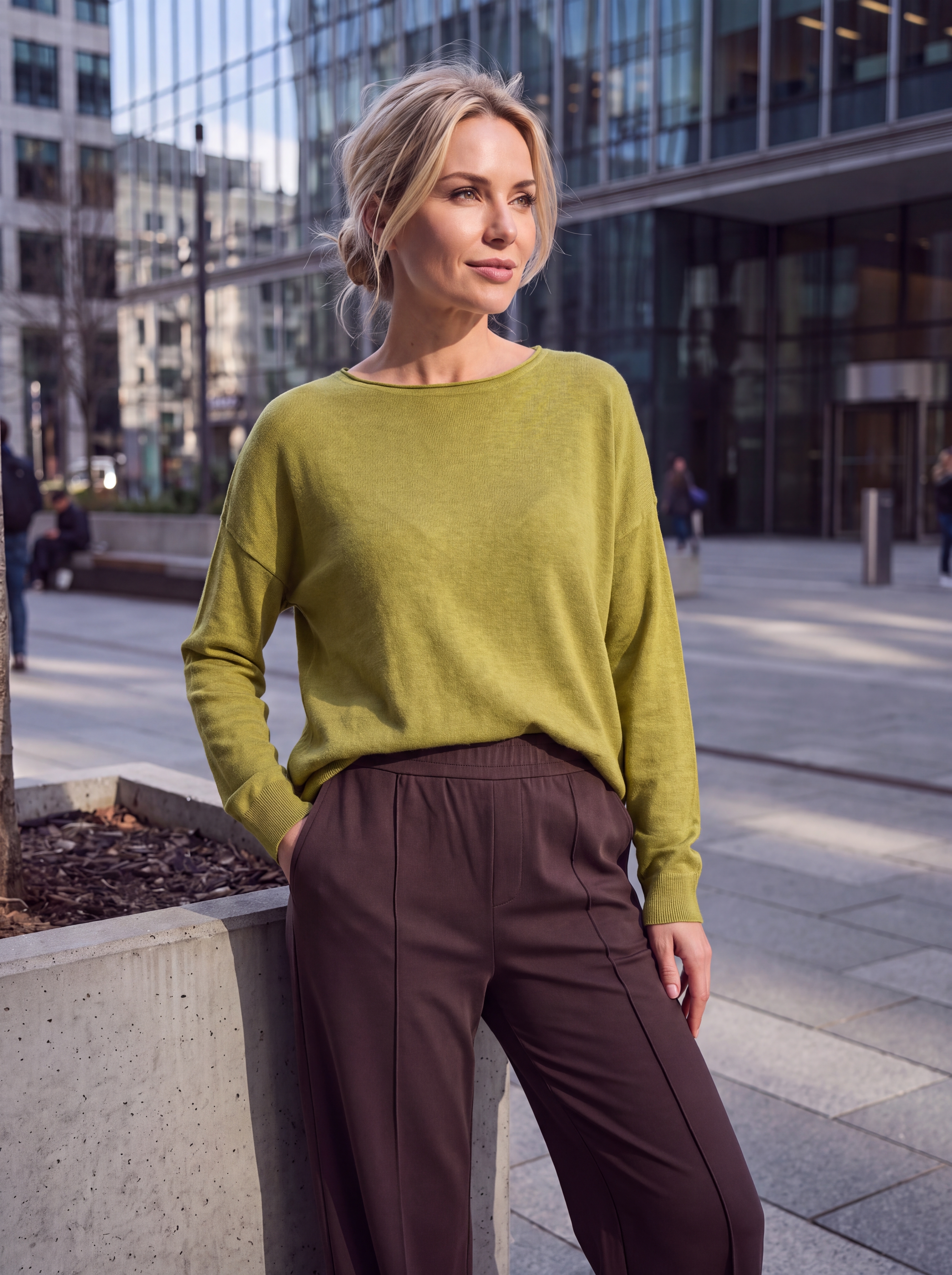 Dámsky pulóver s lodičkovým výstrihom OLIVE MELANGE olivovozelený s.WEAR 1